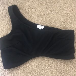 One shoulder crop top